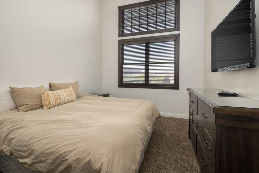 Luxury Downtown Rental - La Dolce Vita Villa #3 Moab Ngoại thất bức ảnh